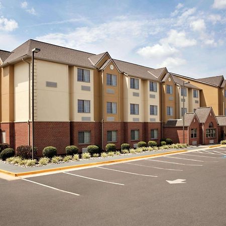 Microtel Inn & Suites By Wyndham Culpeper Exteriör bild